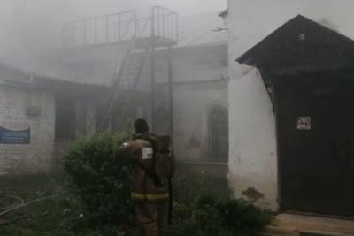 В городе Судиславле Костромской области сгорела районная больница