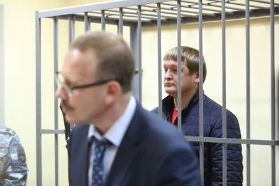 Суд дал условный срок бывшему главному борцу с коррупцией в полиции Екатеринбурга