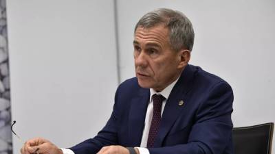 Минниханов представил в ЦИК документы для регистрации кандидатом на пост главы Татарстана
