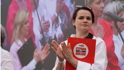 Кандидат в президенты Белоруссии вывезла своих детей из страны