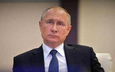 Путин поддержал идею перенести шествие "Бессмертный полк" на 2021 год