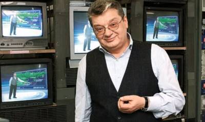 Андрей Малахов сообщил о смерти телеведущего Александра Беляева