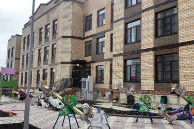 Три детских сада продолжают строить в Липецке