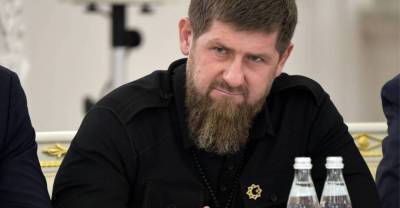 США внесли Кадырова в черный список: глава Чечни ответил фото с арсеналом оружия | Мир | OBOZREVATEL