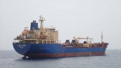 На захваченном у берегов Нигерии танкере было 7 россиян – посольство