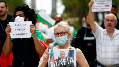 Многотысячные антиправительственные протесты проходят в Болгарии