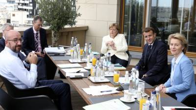 Переговоры на саммите ЕС растянулись на несколько дней
