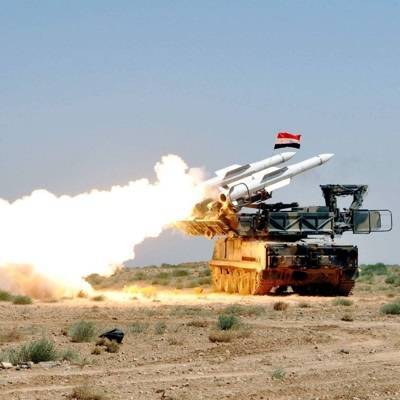 Сирийские ПВО открыли огонь по воздушным целям в небе Дамаска