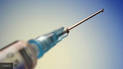 Разрабатываемая в Оксфорде вакцина от коронавируса прошла первые клинические испытания