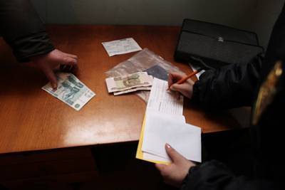В России предложили увеличить штрафы коллекторам за угрозы должникам