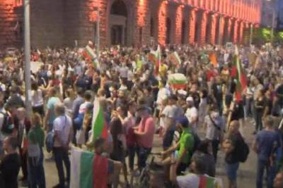 В Болгарии продолжаются антиправительственные протесты