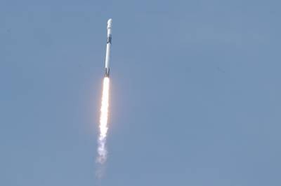 Ракета SpaceX вывела на орбиту военный спутник Южной Кореи