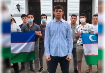 "С каждым днем все становится хуже": студенты из Узбекистана в России попросили Арипова организовать их рейс домой