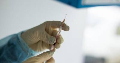 В Минобороны заявили о готовности первой отечественной вакцины против COVID-19