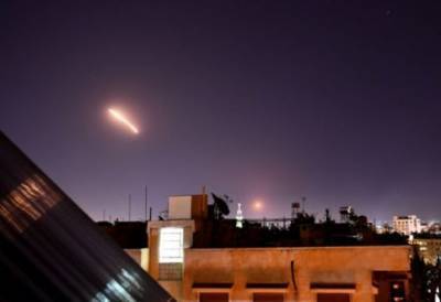 Израиль ракетным ударом по Дамаску ответил на соглашение Ирана и Сирии