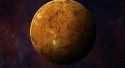 Ученые доказали существование активных вулканов на Венере