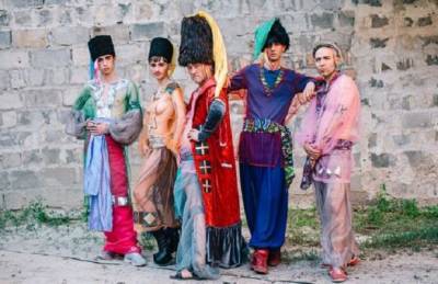 Украинские ЛГБТ-активисты снимают фильм о геях в Запорожском казачестве