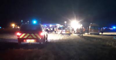 Во Франции после ДТП в авто заживо сгорели 5 детей из одной семьи. Фото и видео | Мир | OBOZREVATEL