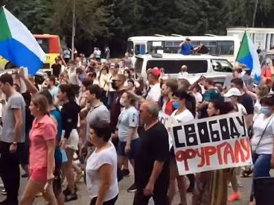 В Хабаровске два депутата в знак протеста вышли из ЛДПР