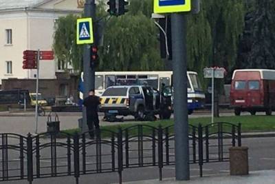 В украинском Луцке террорист захватил автобус с пассажирами