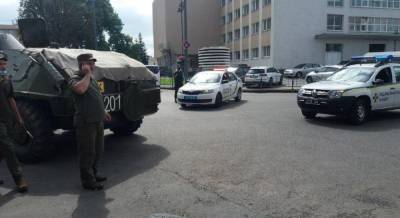 Захват автобуса с людьми в Луцке: преступник выдвинул условия полиции