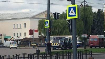 Видео: стрельба слышна возле автобуса с заложниками на Украине