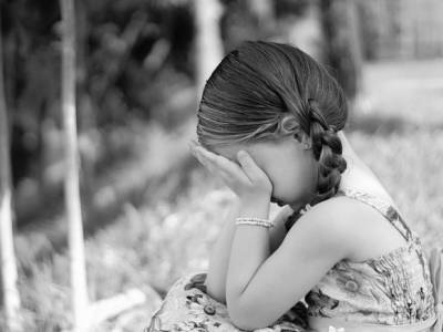 В Крыму отчим и брат шесть лет насиловали маленькую девочку