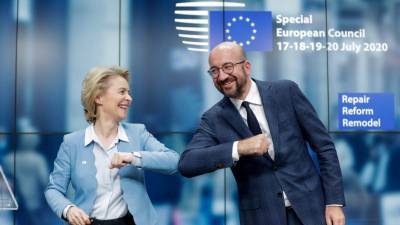 Лидеры ЕС согласовали бюджет и пакет помощи в связи с коронавирусом