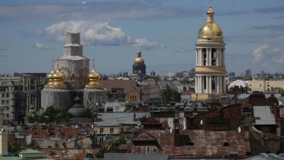 Беглов предложил узаконить экскурсии по крышам в Петербурге