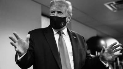 Трамп впервые обнародовал свое фото в маске и назвал ношение маски "проявлением патриотизма"