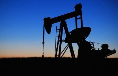 Стоимость нефти Brent превысила $44 впервые с 9 марта