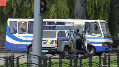 Захват автобуса с заложниками в Луцке: правоохранители пролили свет на личность преступника