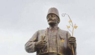 Памятник Ленину под Одессой переделали в монумент болгарскому крестьянину