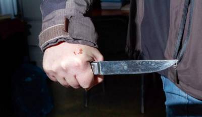 Саратовский гость отплатил воронежскому хозяину за гостеприимство ножом в грудь