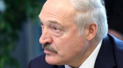 После заявления Лукашенко о госперевороте в Минске заметили БТРы – видео