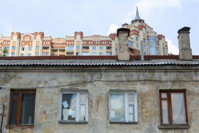 В Воронежской области на переселение граждан из аварийного жилья направят дополнительные деньги