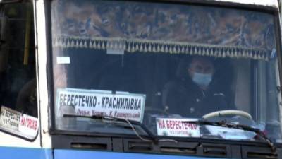 Украинские СМИ назвали имя захватившего автобус в Луцке