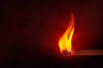 На Новолипецке мужчина спалил свой дом