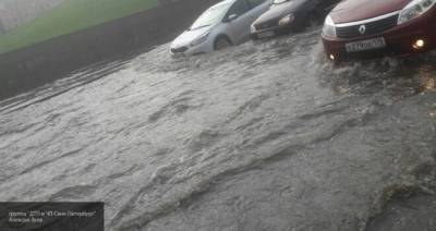 Сильный ливень затопил дома и несколько дорог в Бахчисарае