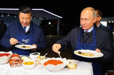 В Германии рассказали, почему Россия и Китай не опускаются до соперничества