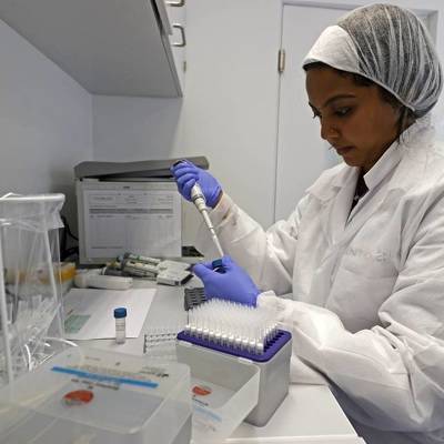 В Испании за последний месяц число инфицирований коронавирусом увеличилось на 400%