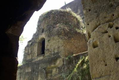 В Мексике учёные отреставрировали 1700-летнюю гробницу