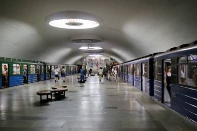 Пьяный киевлянин устроил беспредел в метро, видео: "Аморально и безнравственно"