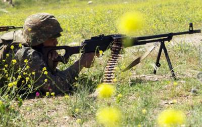 Азербайджанские снайперы открыли стрельбу: Минобороны Армении о ситуации на границе