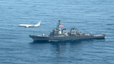 Эсминец ВМС США вошел в акваторию Черного моря