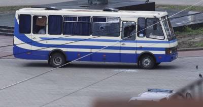 Глава МВД Украины рассказал о состоянии заложников в автобусе в Луцке