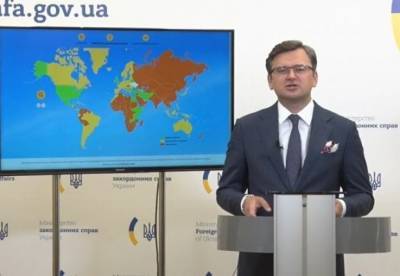 Украинцам открыли границы еще 13 стран