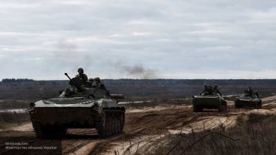 "Дружественный огонь" двух украинских БМП в ходе учений привел к гибели командира