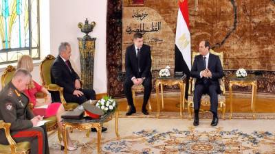 Парламент Египта одобрил отправку войск в Ливию