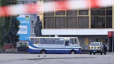 Захвативший автобус в Луцке заявил об одном раненном заложнике